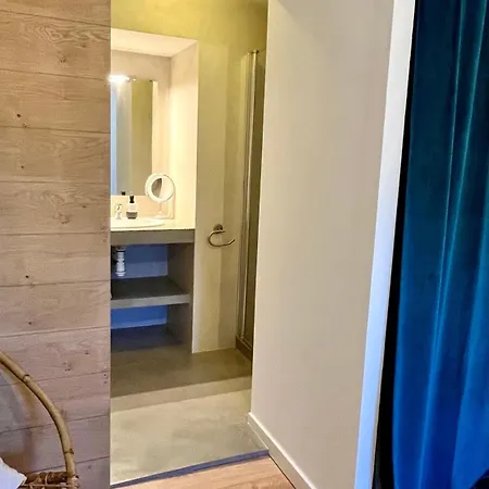 Quiet Apartman Ceyreste